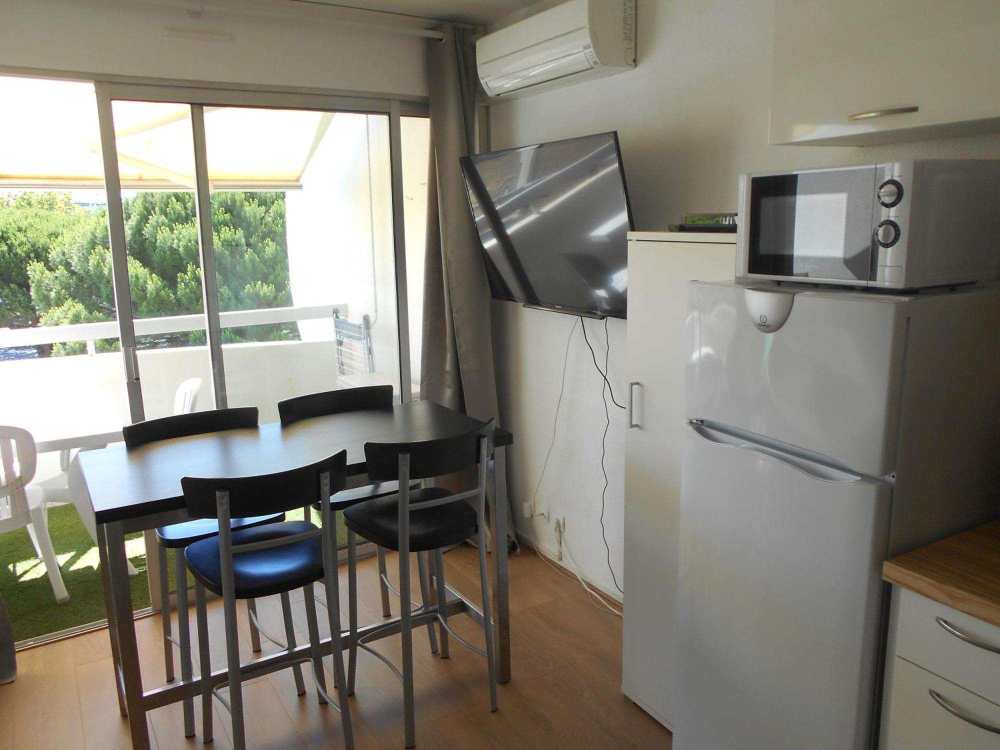 Vittoria Immobilier 7 -Reglement Sur Place - Cheques Vacances Acceptes La Grande Motte Cameră foto